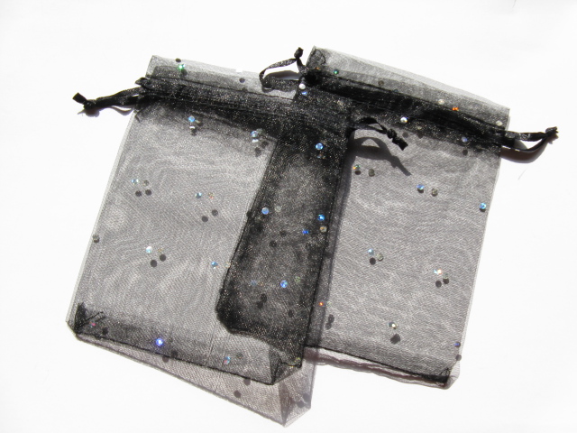 アクセサリーポーチ　９×１２ｃｍ　ドット　ブラック