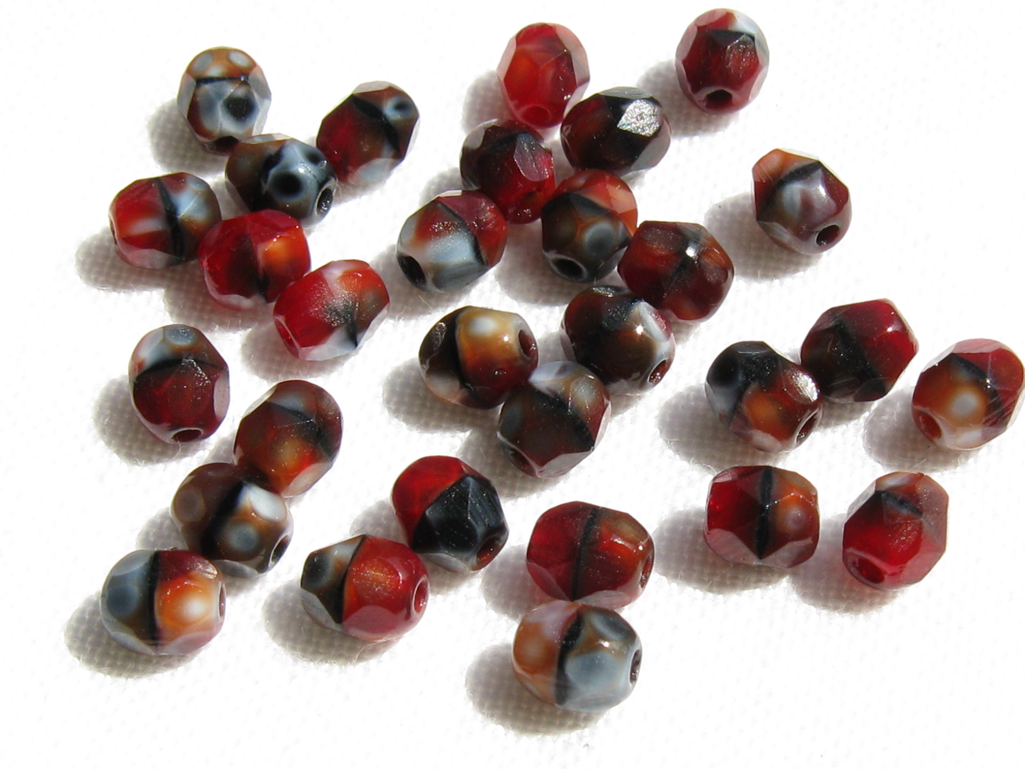 ファイヤポリッシュ　４ミリ　シャムトパーズジェット