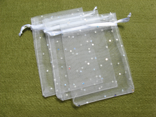 アクセサリーポーチ　8.5×１２ｃｍ　ドット　ホワイト