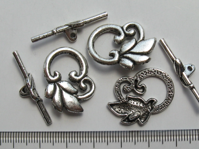 マンテル　リーフ　(５ペア)　Ａシルバー