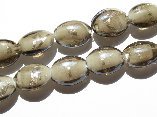 ハンドメイドガラス　オーバル　約20ｍｍ×15ｍｍ　グレー