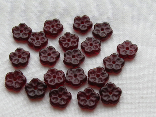 チェコビーズ　デイジーフラワー　7.5ミリ　ダークガーネット