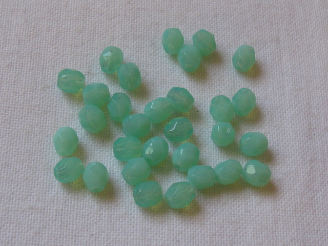 ファイヤポリッシュ　４ミリ　ミルキーターコイズ