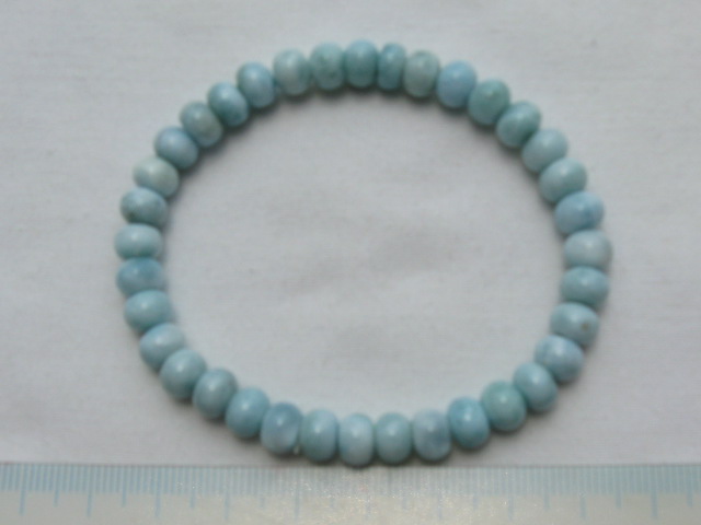 天然石ブレスレット　ボタンタイプ　　7~7.5×4~5.5ミリ　ラリマー