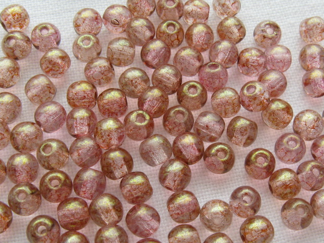 チェコ　プレス　ラウンド　４ミリ　ラスターピンク