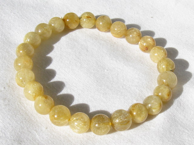 天然石ブレスレット　ラウンドタイプ　２４玉　　8.5~8.0ミリ　ルチルクォーツ