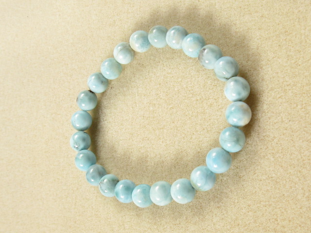 天然石ブレスレット　ラウンドタイプ　８ミリ　２４玉　ラリマー B
