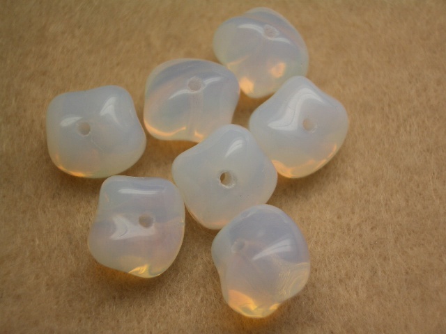 バロック　ミルキーホワイト