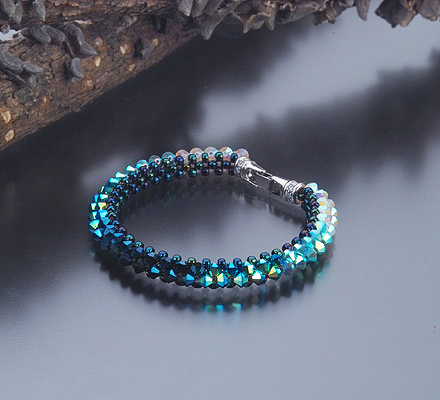 カリビアン・ブルー・ブレスレット