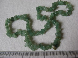 天然石　さざれ　約40センチ　グリーンアベンチュリン