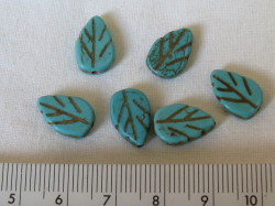 合成石　約1４ミリ　リーフ　練りターコイズ