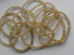 天然石ブレスレット　内径（手首）17.5～18ｃｍタイプ　ゴールドルチル６ミリ玉（5.5~6.5㎜）