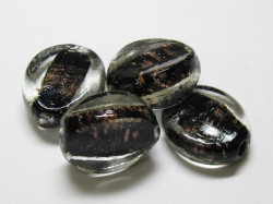 ハンドメイドガラス　オーバル　約28×24ｍｍ　ブラック