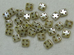 チェコビーズ　フラットスクエア　４ホール　６ミリ　オペークラスターピカソ