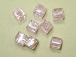 ベネチアン風ガラス　キューブ　約10×10ｍｍ　ピンク