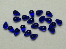 チェコビーズ　ティアドロップ　４×６ミリ　コバルト