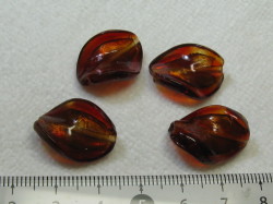 ベネチアン　ツイスト　約20×15ｍｍ　赤茶色