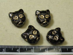 チェコビーズ　ネコ（たて穴）　１３ミリ　ジェット新