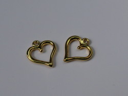 チャーム　ハート　１５×１７mm　(２個入り)　ゴールド