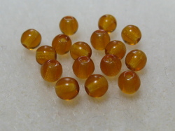 チェコ　プレス　ラウンド　４ミリ　トパーズ