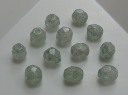 チェコ　ＦＰ　４ミリ　ラスターストーングリーン