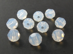 5000番　4mm　ホワイトオパール