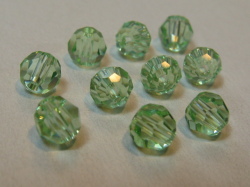 5000番　4mm　クリソライト