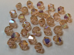 5301番　４mm　ライトピーチＡＢ