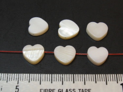 シェルパーツ　11ミリ　ハート・よこ穴