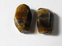 天然石　23×17ミリ　ナゲットカット　タイガーアイア