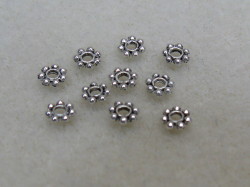 デイジー　４.5×１.0ミリ　Ａシルバー