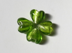 ベネチアン風ガラス　ハート　約12ｍｍ　オリーブグリーン