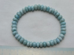 天然石ブレスレット　ボタンタイプ　　7~7.5×4~4.5ミリ　ラリマー