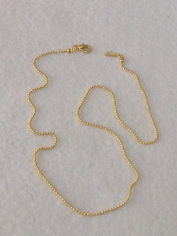 1.2ミリボールチェーンネックレス　約４１センチ　板ダルマタイプ　ゴールド