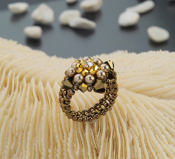 ゴールド・リッチ指輪