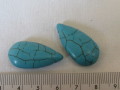 合成石　約30×15ミリ　ドロップ　練りターコイズ
