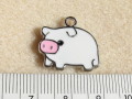 カラーチャーム　白ブタ　 約18×20ミリ