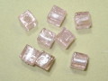 ベネチアン風ガラス　キューブ　約10×10ｍｍ　ピンク