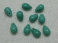 チェコビーズ　ティアドロップ　６×９ミリ　オペークターコイズ
