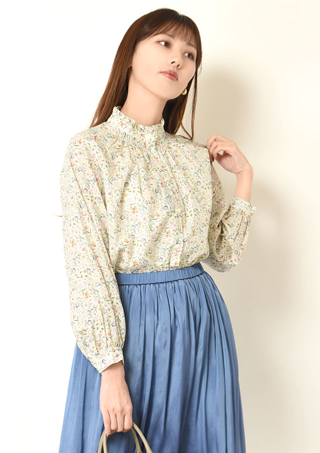 ◆リバティフリルネックシャツ【H42572921】【26】