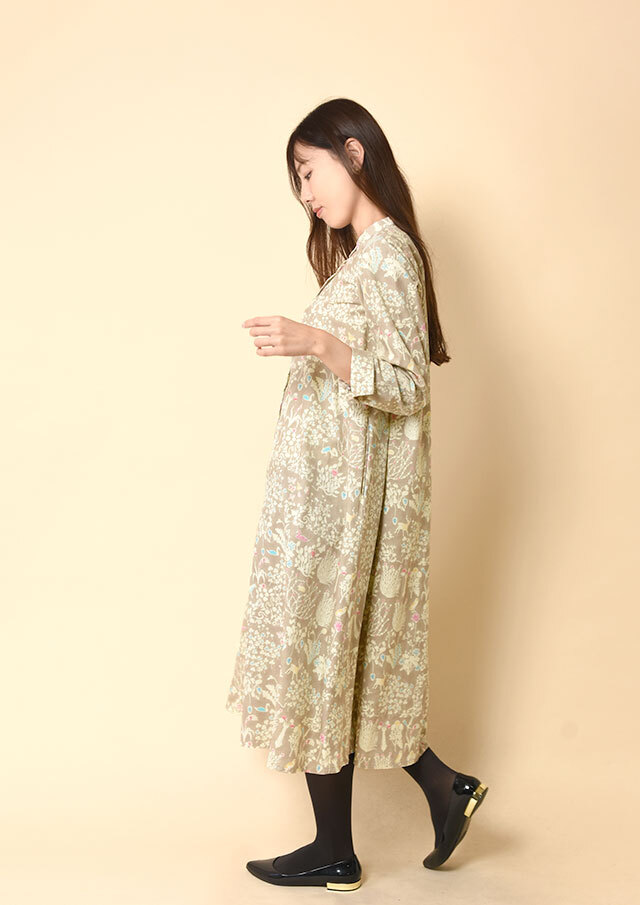 キナコ様 リバティコーデュロイ Aラインワンピース リバティコーデュロイAラインシャツワンピース