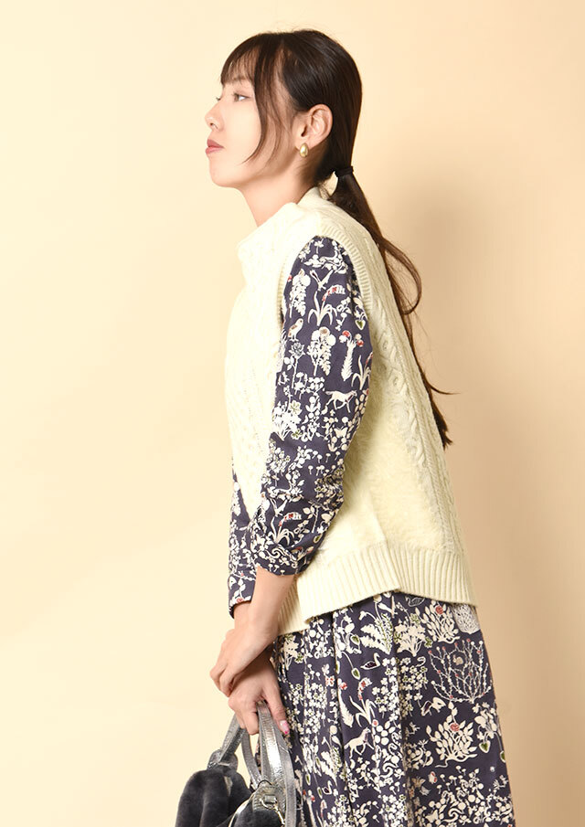 リバティコーデュロイAラインシャツワンピース