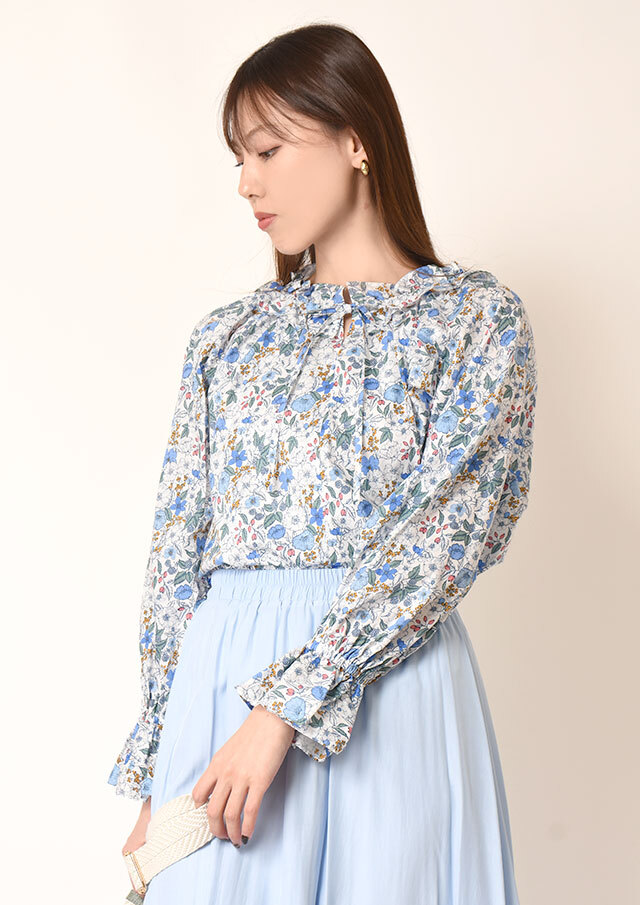 ◆リバティギャザーフリルネックブラウス【2611026HN】【27】