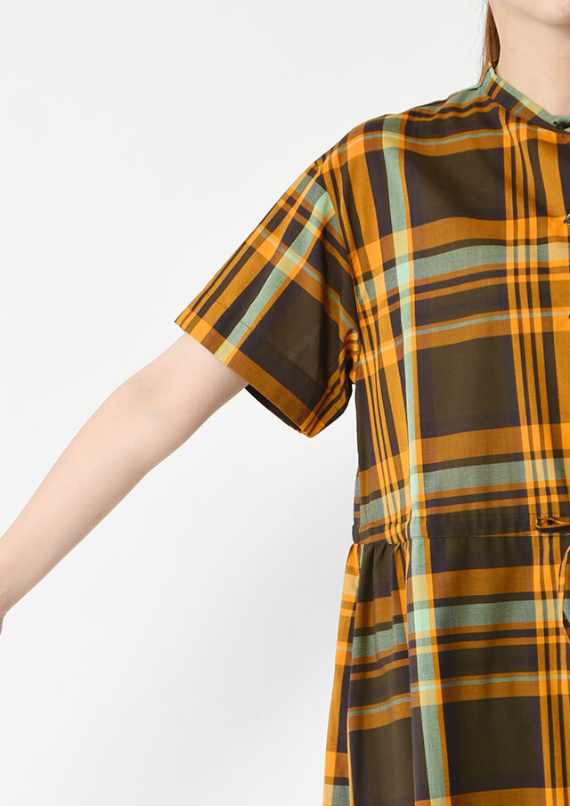 エアリーチェック柄シャツワンピース