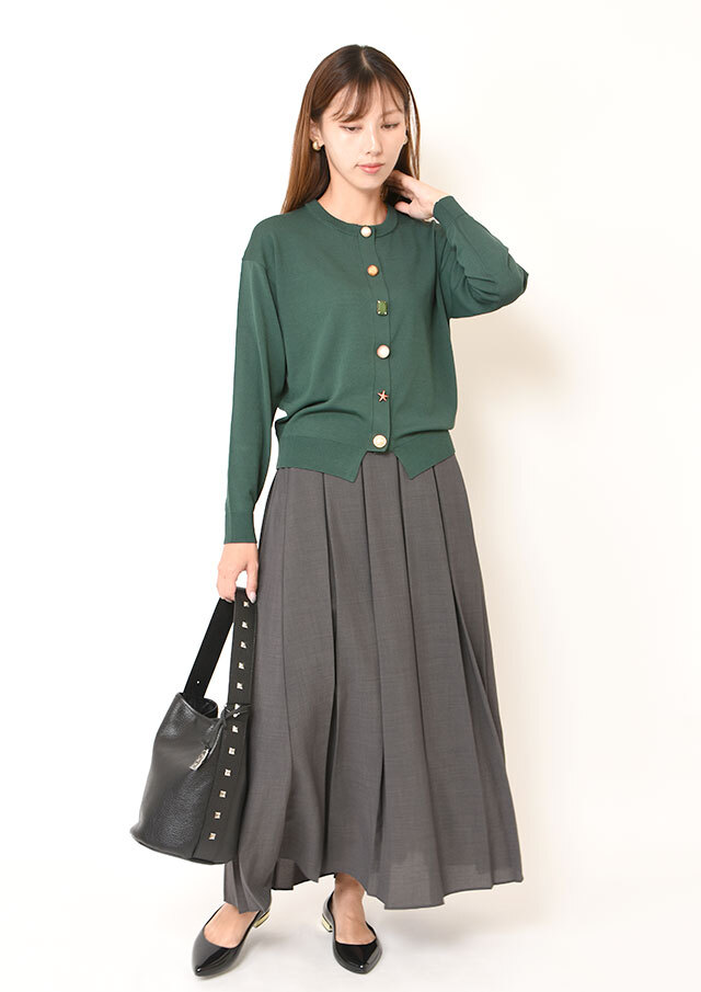 レーヨンナイロンビジューボタンカーディガン