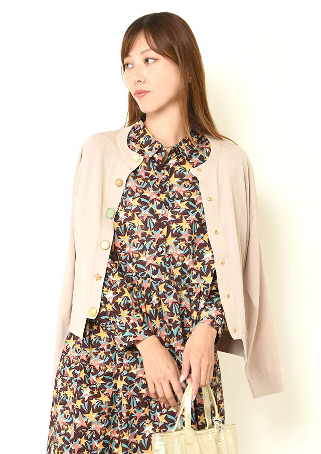 【139,650円】Donna Karan カーディガン　ナイロン&レーヨン レーヨンナイロンビジューボタンカーディガン