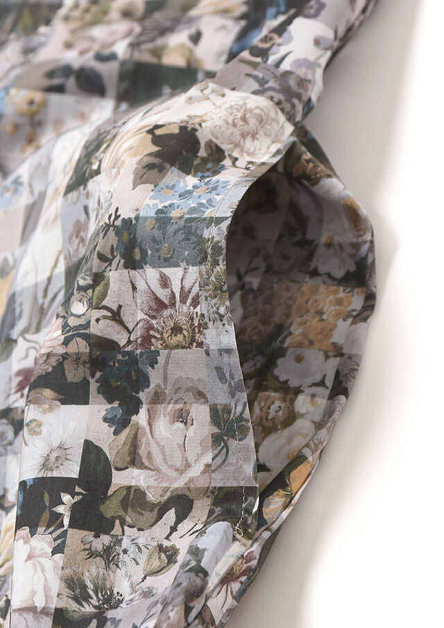 未使用　リバティ　24年　袖ギャザーワンピース　ボリュームスリーブ　日本製 titivate（ティティベイト） ワンピース ボリュームギャザースリーブ