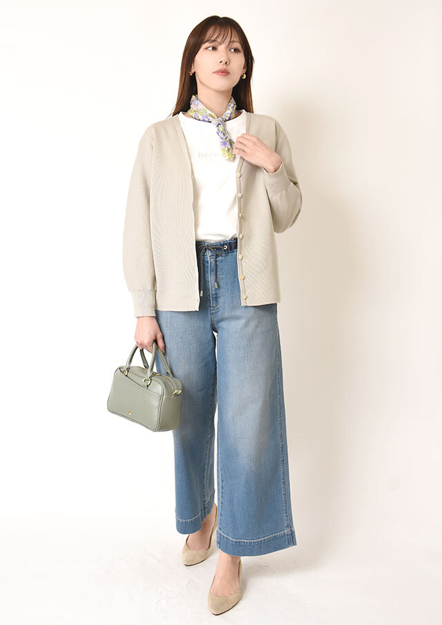 コットンブレンドタイトVネックミドルカーディガン