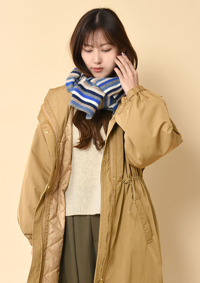 中綿スタンドネックロングコート