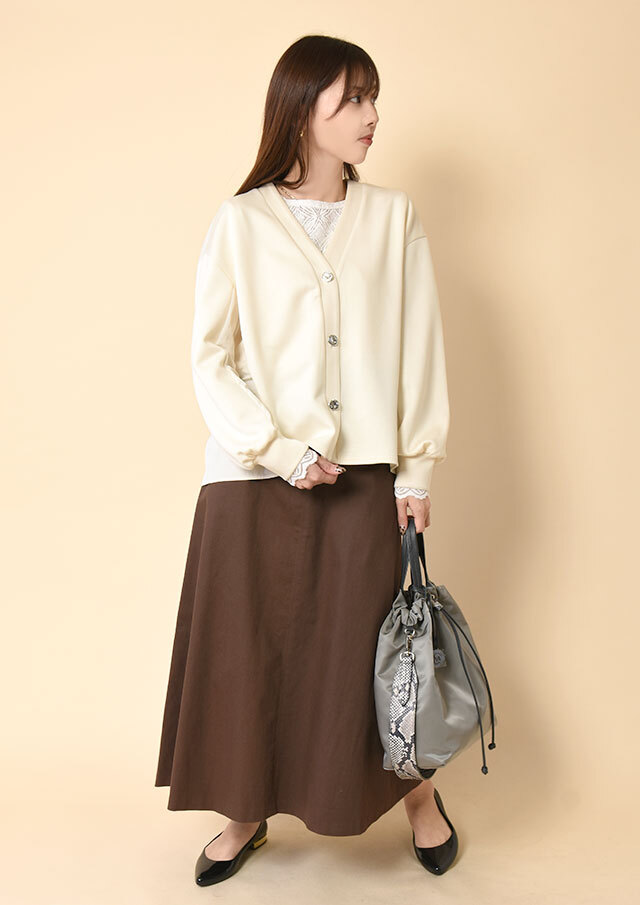 ダンボール布帛コンビVネックカーディガン